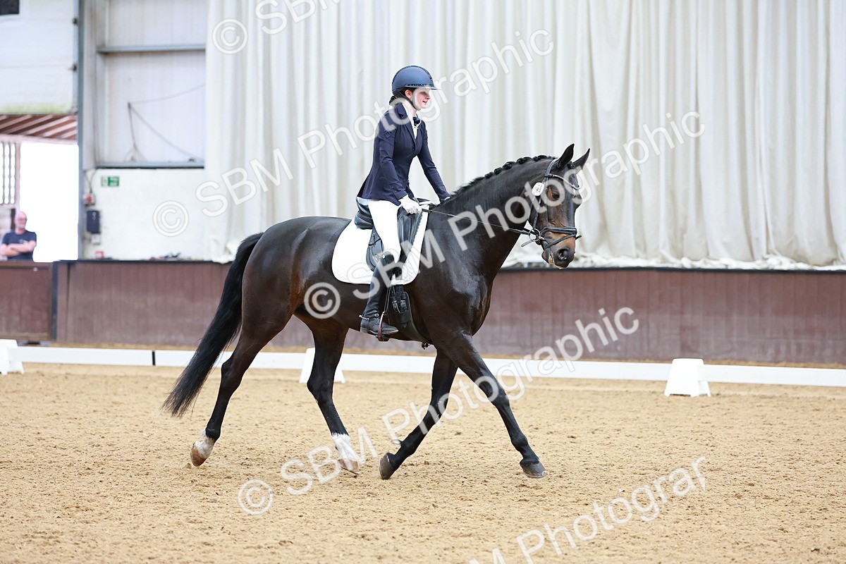 SBM_002929 - Class 14 - Novice 2