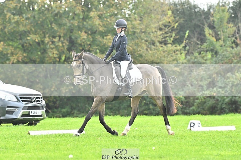 241024-114851-02491 - 319-Neve.Webber-MR.BUZZ