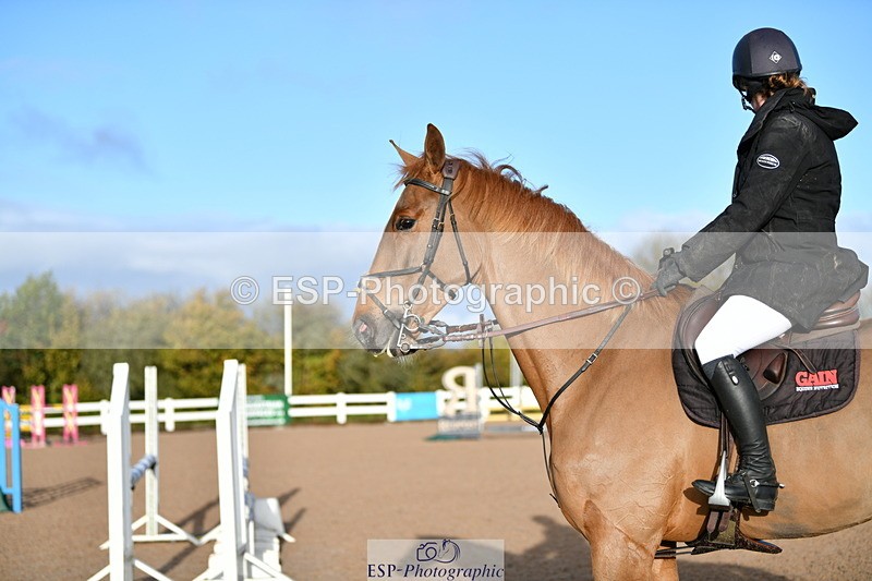 231110A-100703-00028 - Cls 1 Clear Round