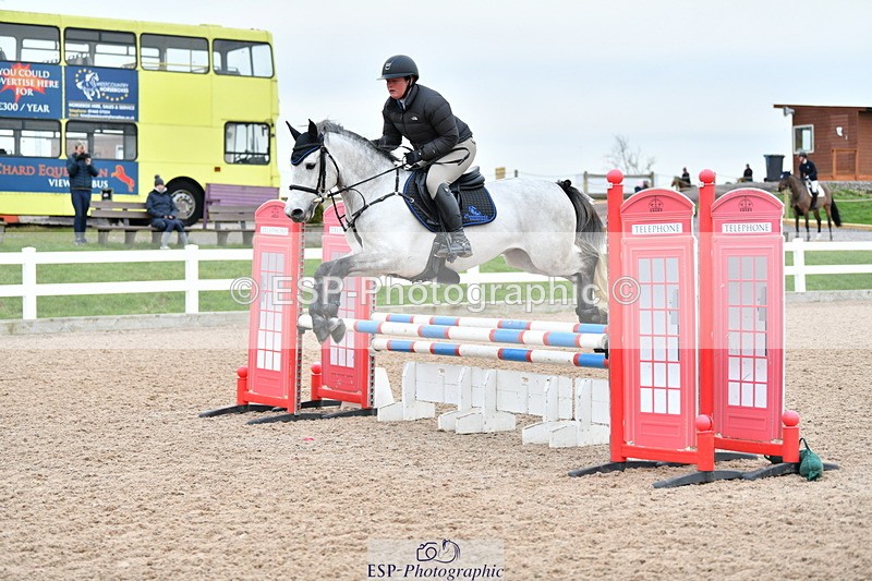 240112A-094115-00135 - Cls 2, British Novice and 90cm Open