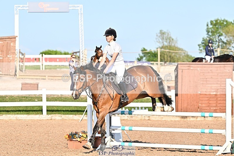 250513-183716-00944 - 90cm