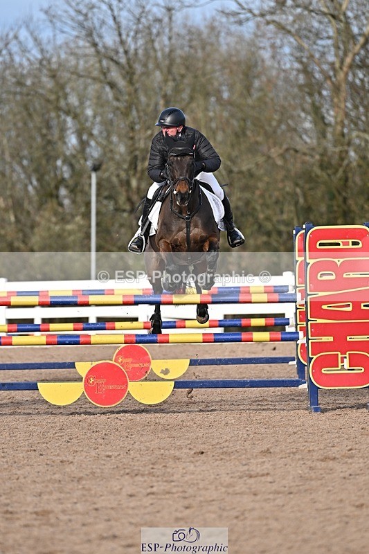 251126-122338-00438 - Cls 4 Newcomers and 1.10m