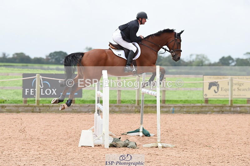 230927A-230524-00435 - Cls 5 Foxhunter & Open