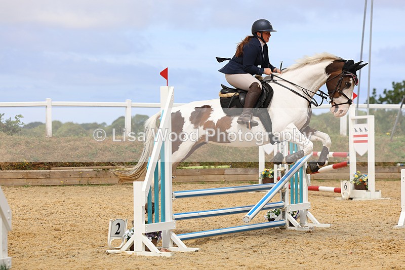 3E7A4976 - Class 4: Senior British Novice/90cm open