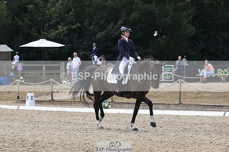 250809A-134420-03618 - 063-Holly.KerslakePlatinum.Cabachon