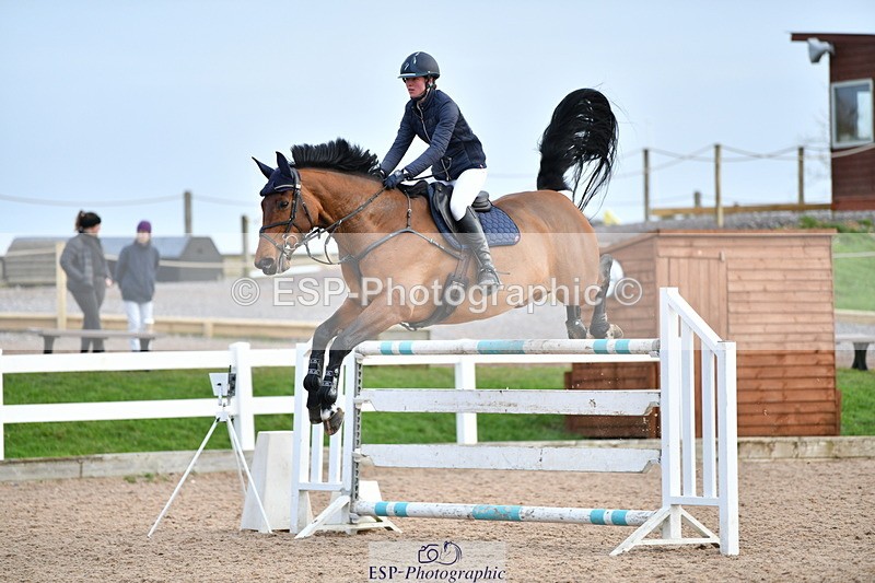 240124A-151732-00933 - Cls 6 National 1.30m & 1.40m