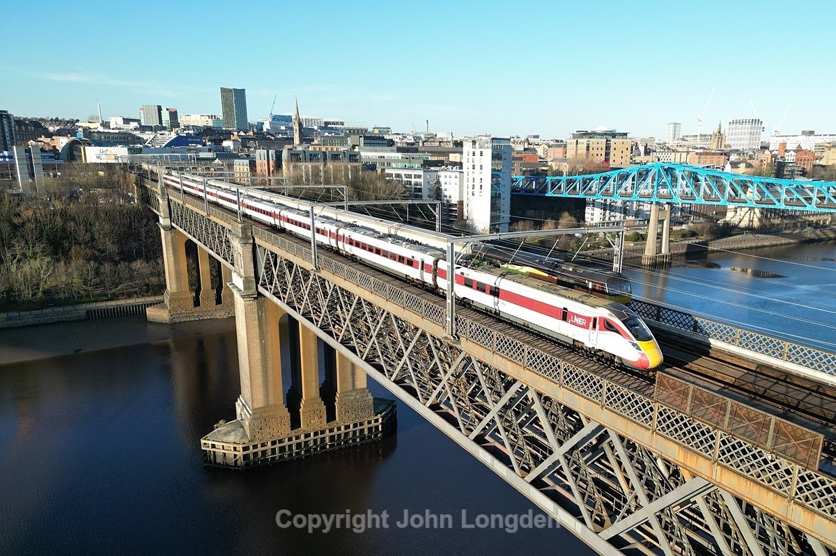 JL - 6.2.25 801217 1E17 13:30 Edinburgh - KX, King Edward Bridge - Latest shots