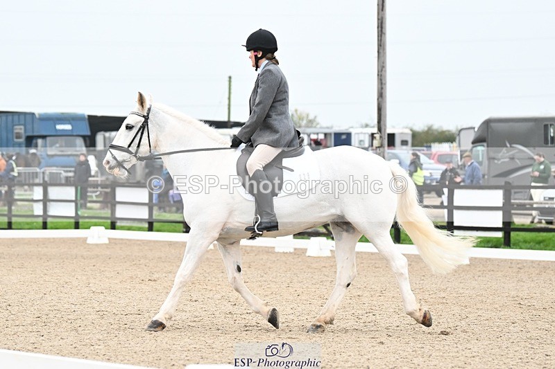 241103-102829-00344 - Intro 3 - 9.40 to 10.40