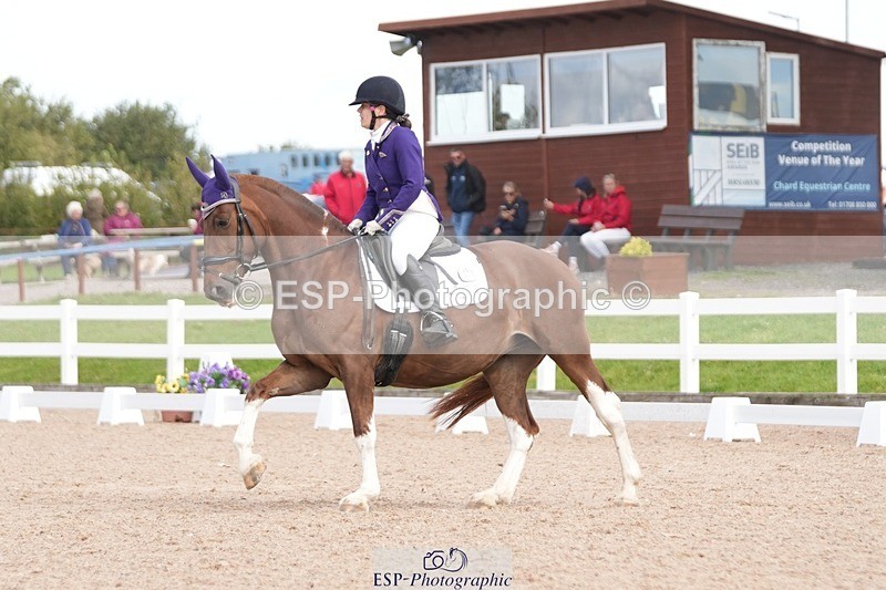 250906-132100-03598 - 017-Natalie.RosewarnePenpont.Fancy.That