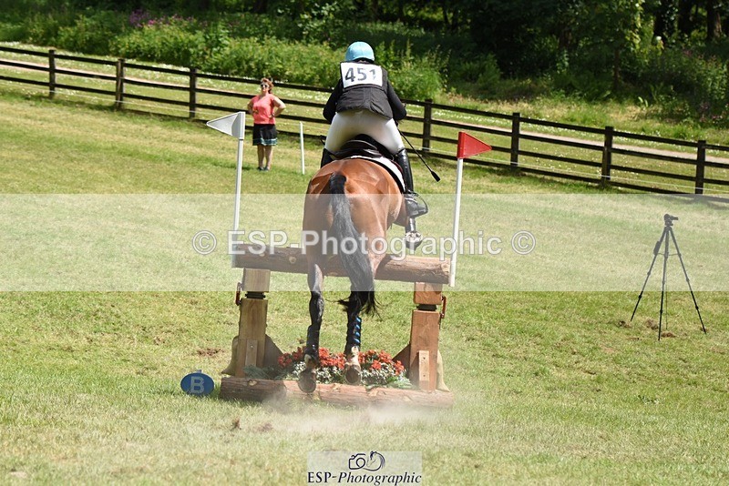 230528-132748-17556 - 451-COOLEY_SNAPCHAT-Selina_Milnes-XC