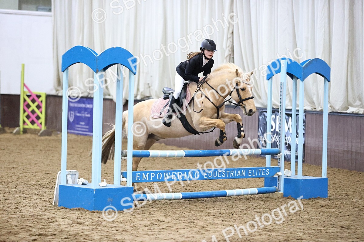 SBM_001237 - Class 8 - Intro 70cm