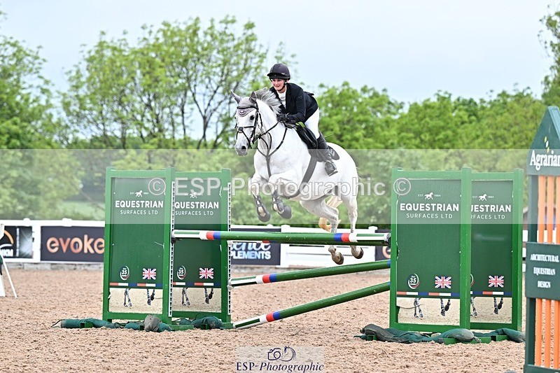 260520-131110-00670 - Cls 5 Newcomers and 1.10m Open