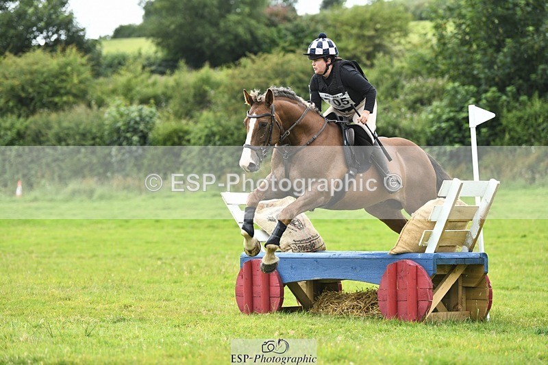 240630-153458-02598 - 705-Jess_Sampson-Derrys_Beauty