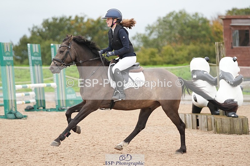 250920-102555-00613 - Cls 5 Pony British Novice and 80cm