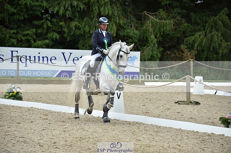 230813-182056-08849 - Medium Silver Presentations