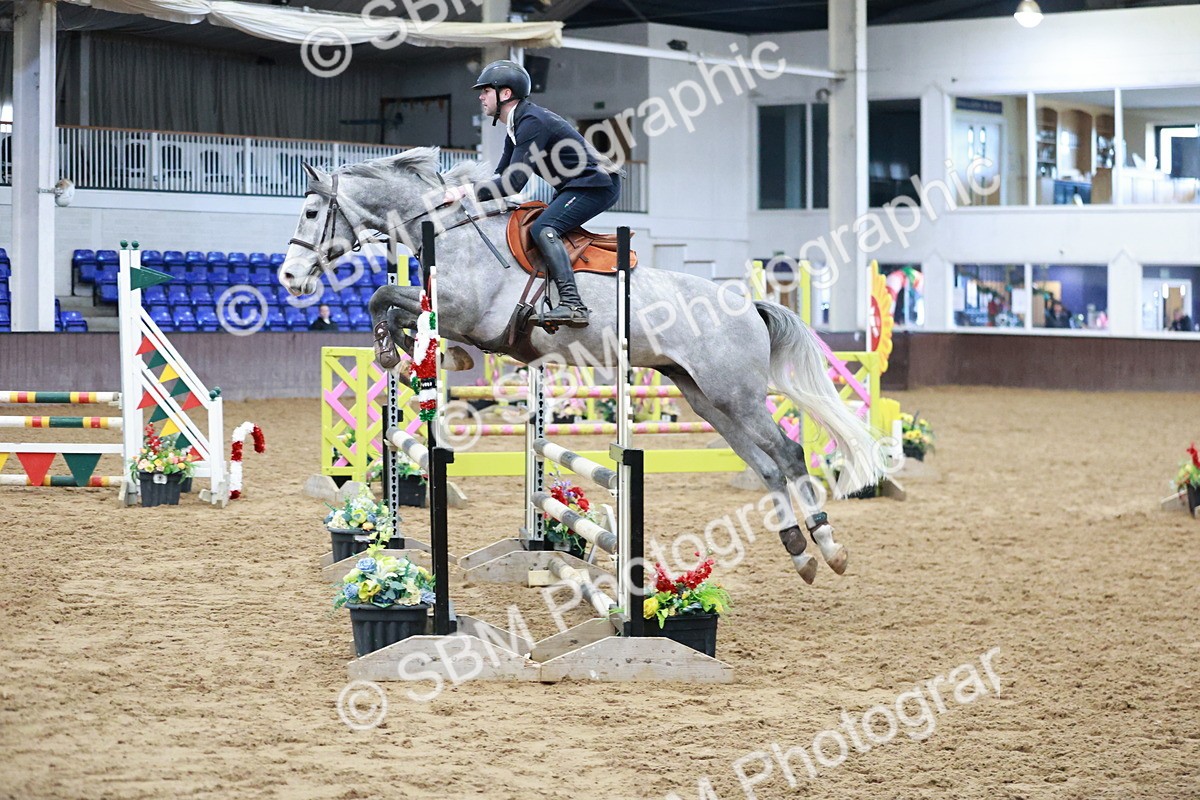 SBM_000569 - Class 2 - Senior British Novice 90cm