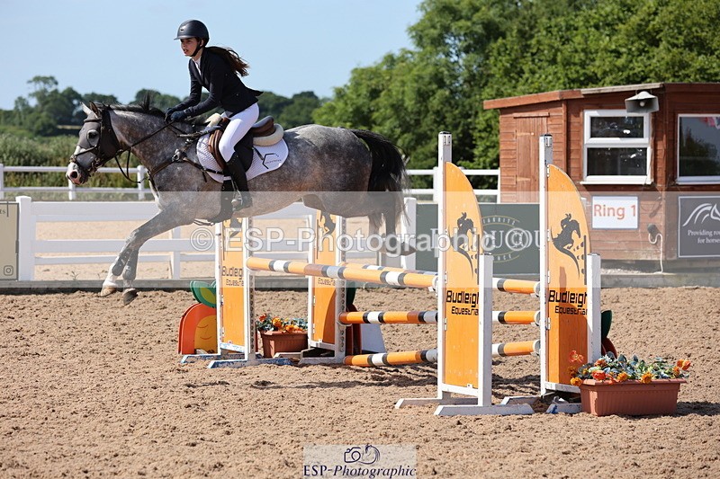 240629A-103947-04214 - Cls 17 Discovery and 90cm Open