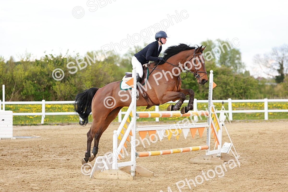 SBM_002689 - Class 5 - Senior Foxhunter - 1.20m
