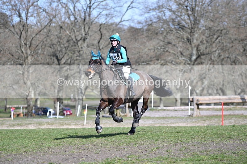 WJ5_6432 - Time 11:00 to 11:24