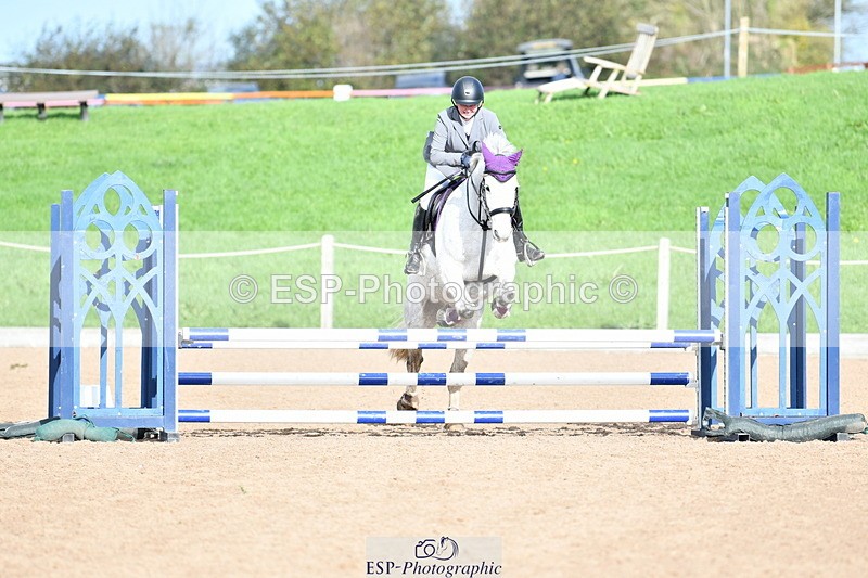 241026A-113106-01034 - SAT Cls 24+25 Club and Schools 80cm