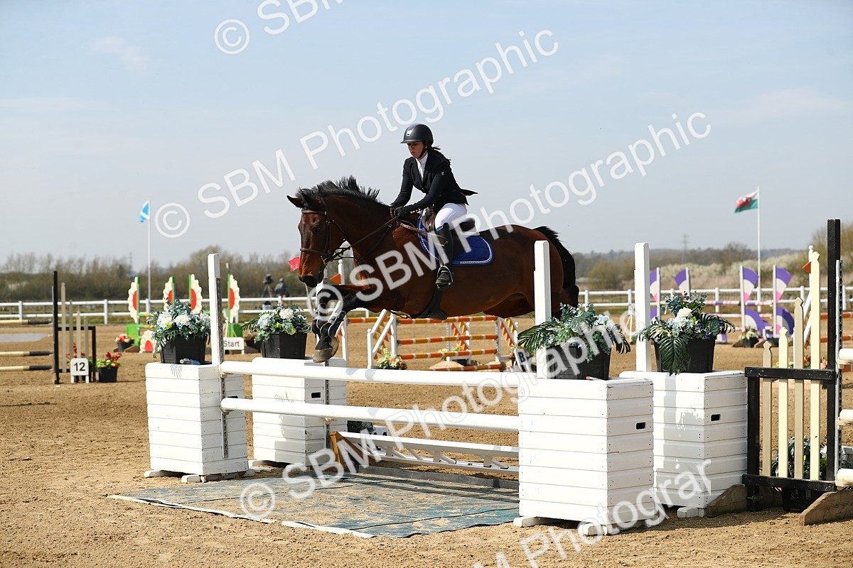 SBM_002542 - Class 10 - Senior Newcomers - 1.10m