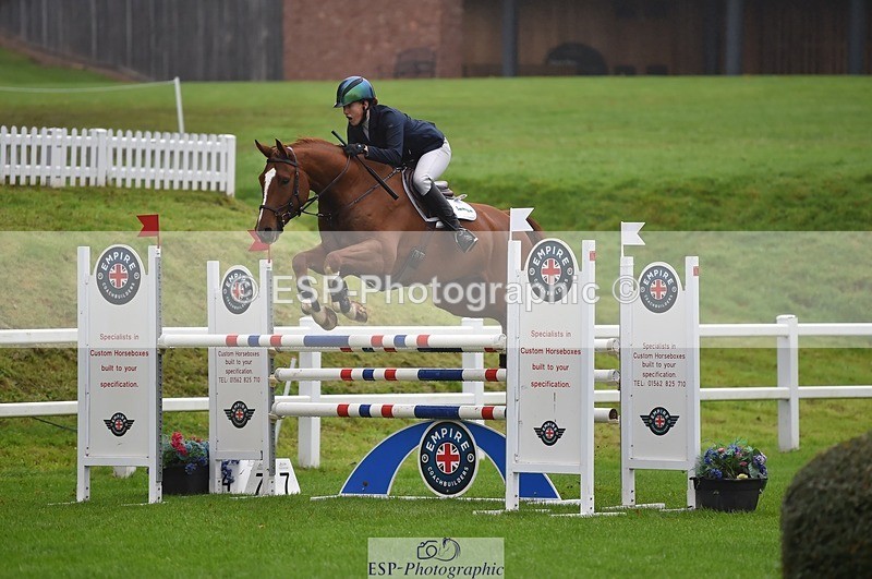 231021-110948-15995 - 066-FJK.OVER.AND.OUT-Alicia.Wilkinson-SJ