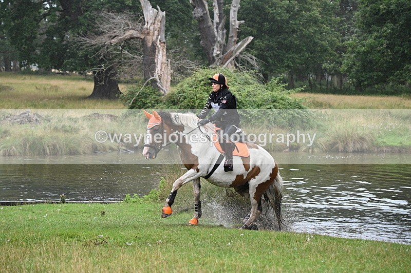 WJ7_8119 - Time at Water 11:06 to 11:21