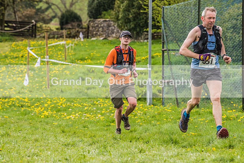3 Peaks-3131 - The 3 Peaks Race - The Finish - Saturday 29th April 2023