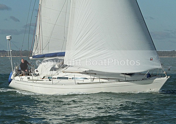 101024 MOON SHADOW K4421T IMG_0270 - Sailboats - monohull