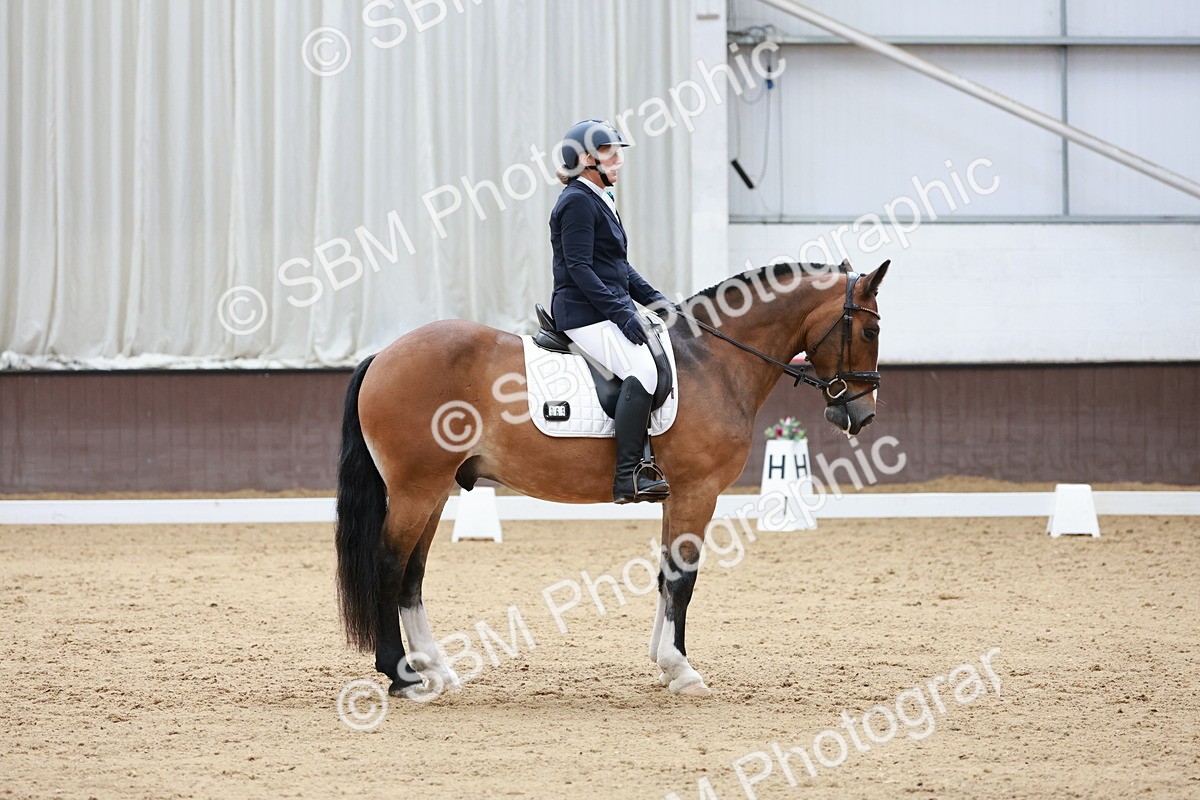 SBM_009048 - Class 6b - Novice 6 - 11.02-12.19