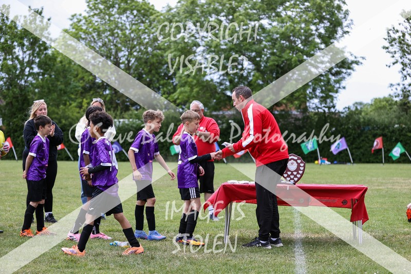 1DX31559 - Brook Field V Goddard Park
