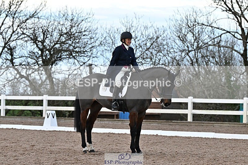 241214-152210-03198 - 123-Susan.Lanz-Wellshead.Foxtrot