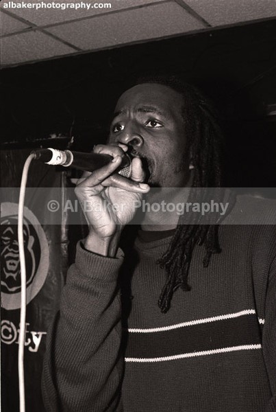 11 insight - Friends-&-Family @ the-roadhouse 16.11.02