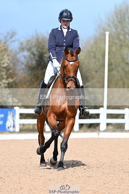 240323A-111351-02557 - DR Novice 24