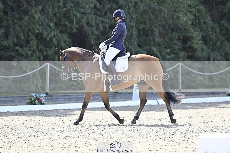 250810A-105115-04980 - 005-Katie.EdwardsBurnt.House.Lane.Wizby