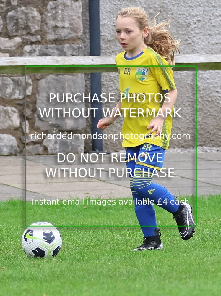 IMG8 - Kendal United Girls Under 10 vs Halton Lionesses Under 10 (14/9/25)