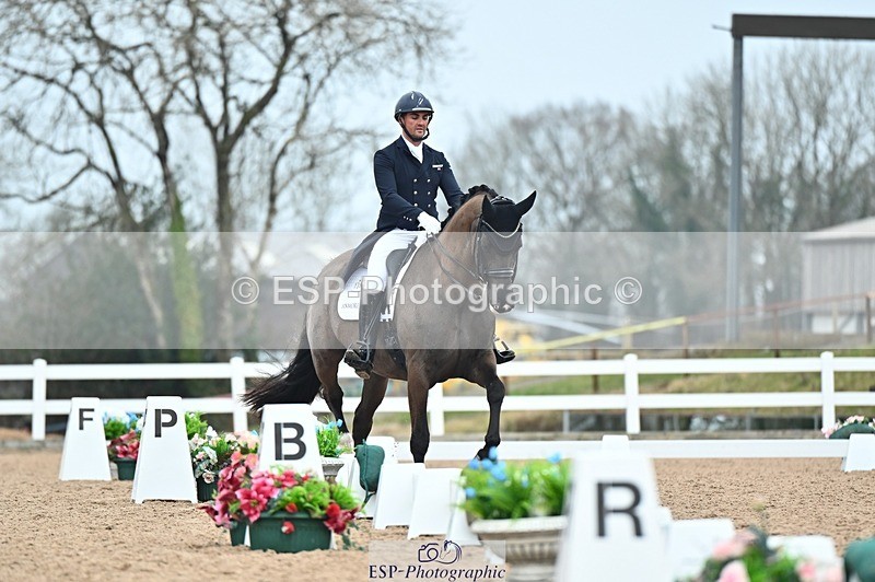 250214-111831-01306 - 130-Jezz.Palmer-Romanno.Weltino