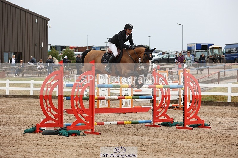 250717-153725-06569 - Cls 1, 3 Star Small Tour 14.30 to End