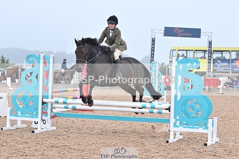 240813-190636-00858 - Classes 5 A&B & 6 80cm