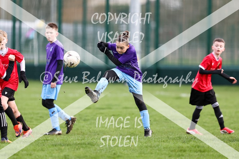 1DX30375 - 2026-03-01  FC Abbey Meads U11 Grey V Hungerford Town Juniors U11 Gladiators