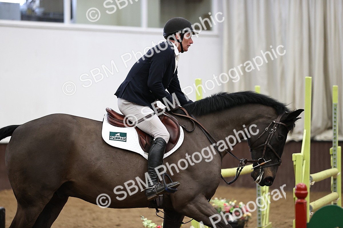 SBM_001823 - Class 4 - Senior Newcomers - 1.10m Open