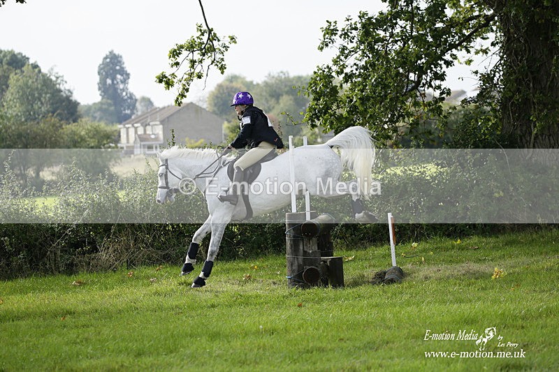  WWHT 171021 2951 - Intermediate (0.90m)  17/10/21