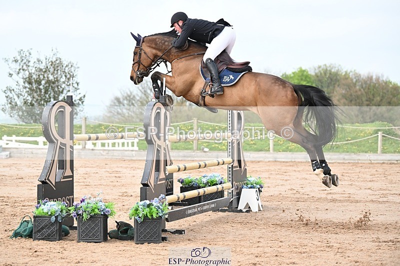 250425-102422-08179 - Cls 2 - 2 Star Small Tour