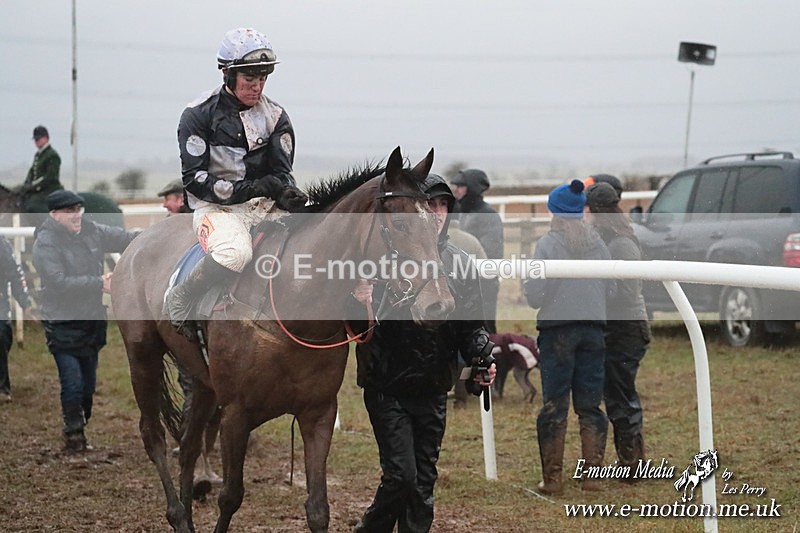 PtP 260125 1126 - Cocklebarrow Point-to-Point racing with the Heythrop Hunt 26/01/25