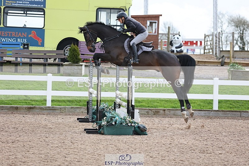 240406A-103222-02760 - Cls 20 British Novice and 90cm Open