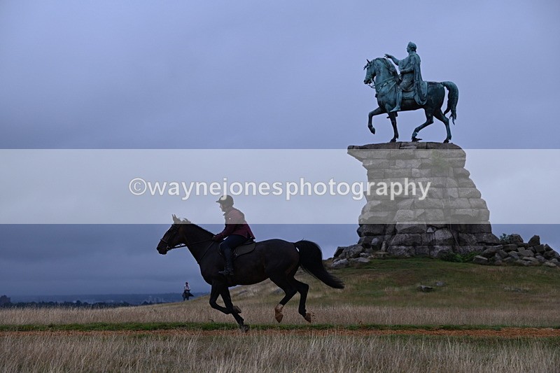 DSC_2536 - Time at Statue 12:34 to 12:56
