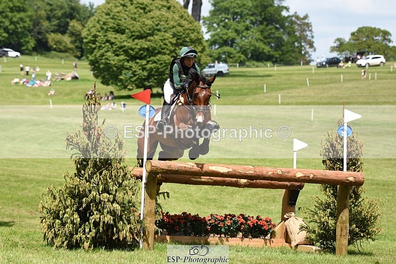 230528-140048-17915 - 469-WELLFIELDS_LINCOLN-Susie_Berry-XC