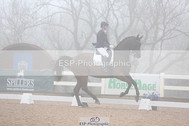 240217A-105711-01660 - 218-Jessica.Davies-Nemo.II