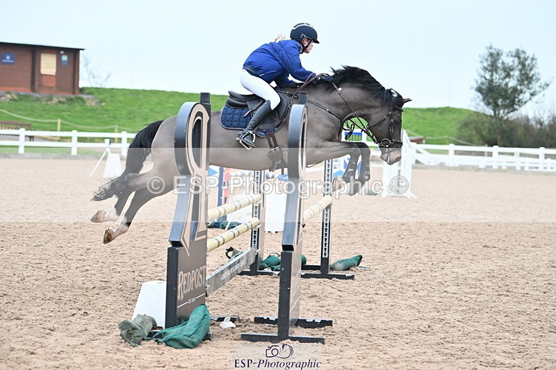 240128A-113303-00555 - Cls 3 Pony Discovery and 90cm Open