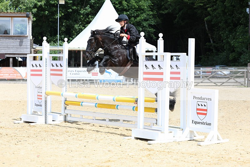 3E7A2097 - Class 4: 70 -75cm Part A